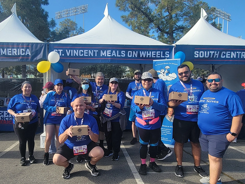 group-photo-with-box-lunches