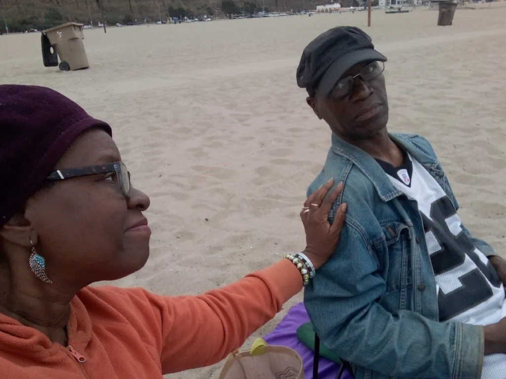 mr-and-mrs-woodley-beach mr-and-mrs-woodley-beach-at-the-beach